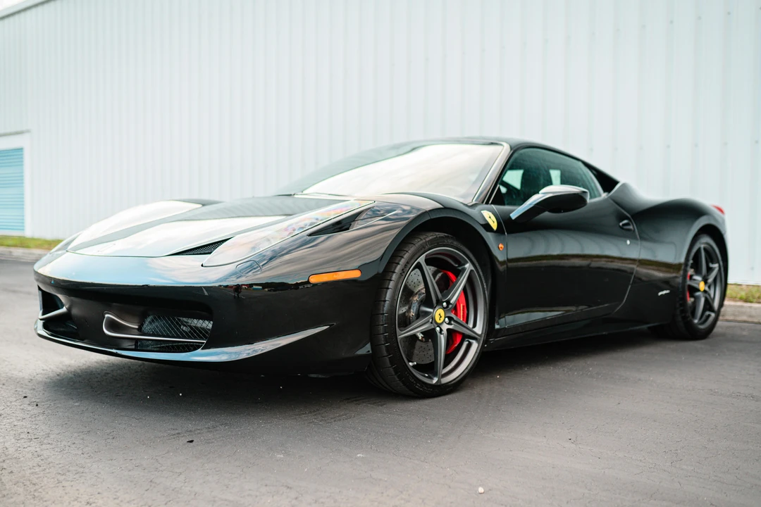 2010 Ferrari 458 Italia - Image 13 of 31