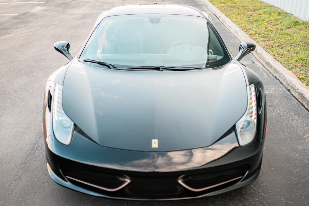 2010 Ferrari 458 Italia - Image 2 of 31
