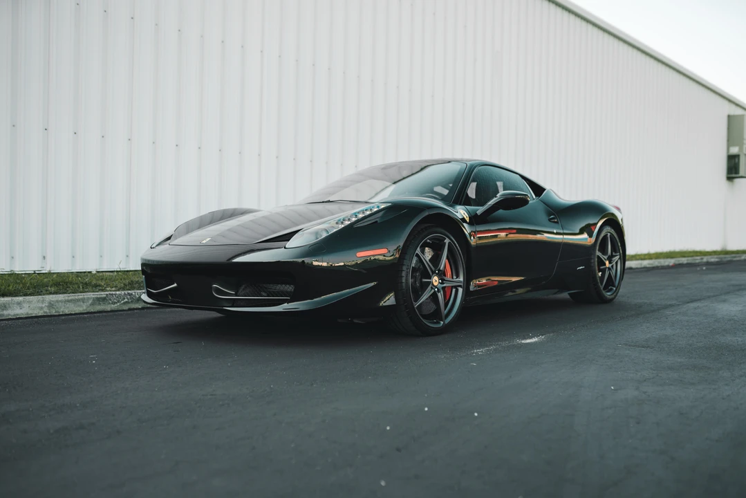 2010 Ferrari 458 Italia - Image 12 of 31