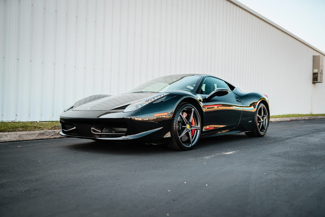 2010 Ferrari 458 Italia - Image 11 of 31