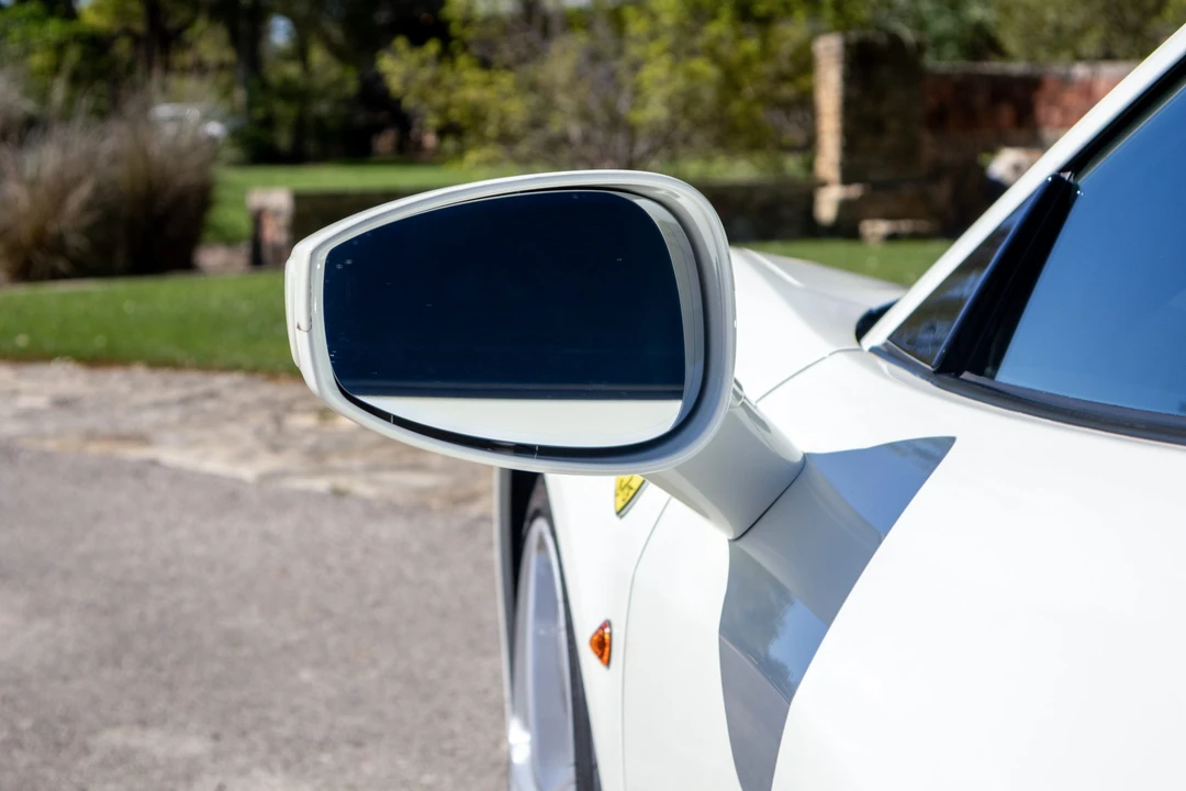 2010 Ferrari 458 Italia - Image 15 of 31