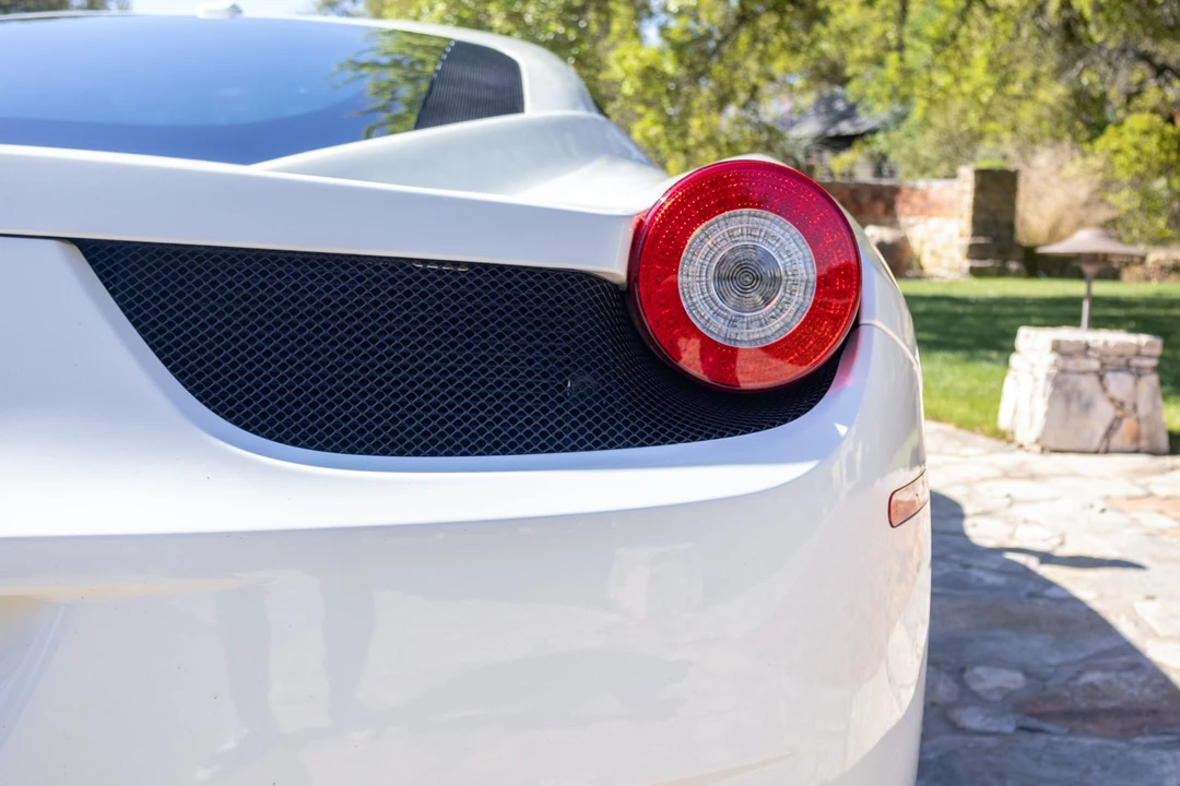2010 Ferrari 458 Italia - Image 24 of 31