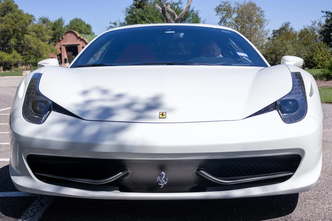 2010 Ferrari 458 Italia - Image 4 of 31