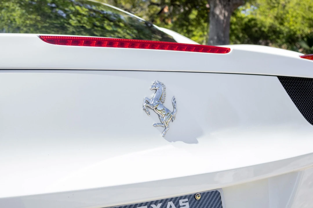 2010 Ferrari 458 Italia - Image 22 of 31