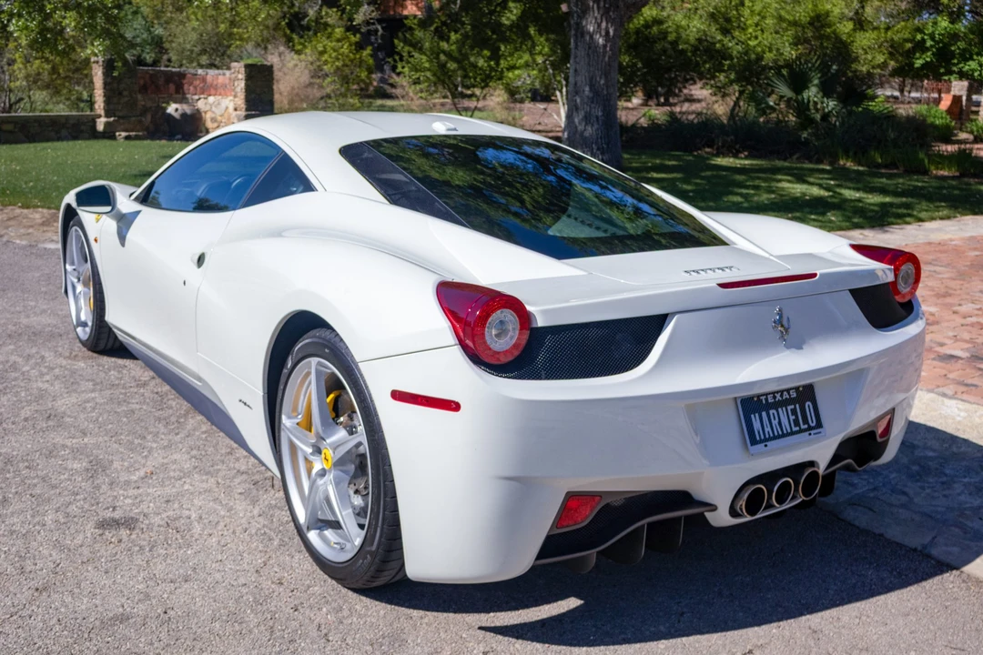 2010 Ferrari 458 Italia - Image 10 of 31
