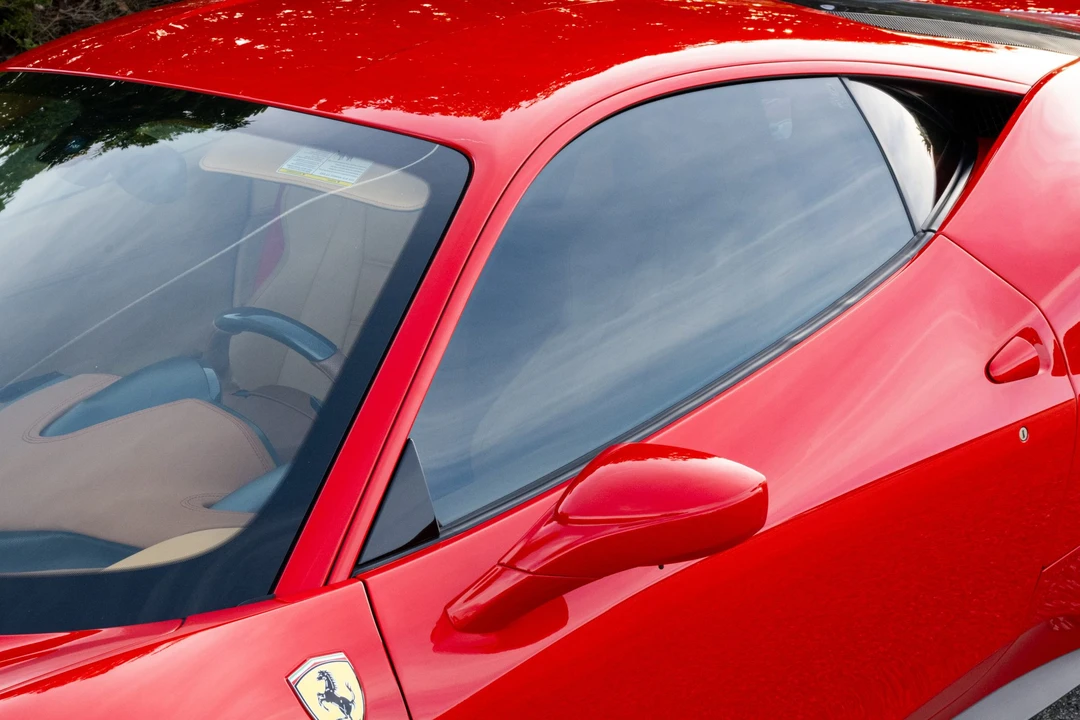 2010 Ferrari 458 Italia - Image 19 of 31