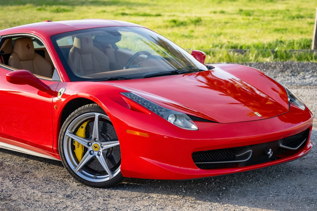 2010 Ferrari 458 Italia - Image 12 of 31
