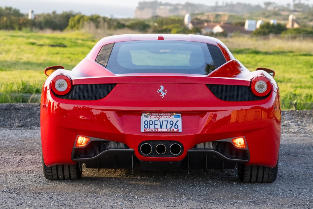 2010 Ferrari 458 Italia - Image 7 of 31
