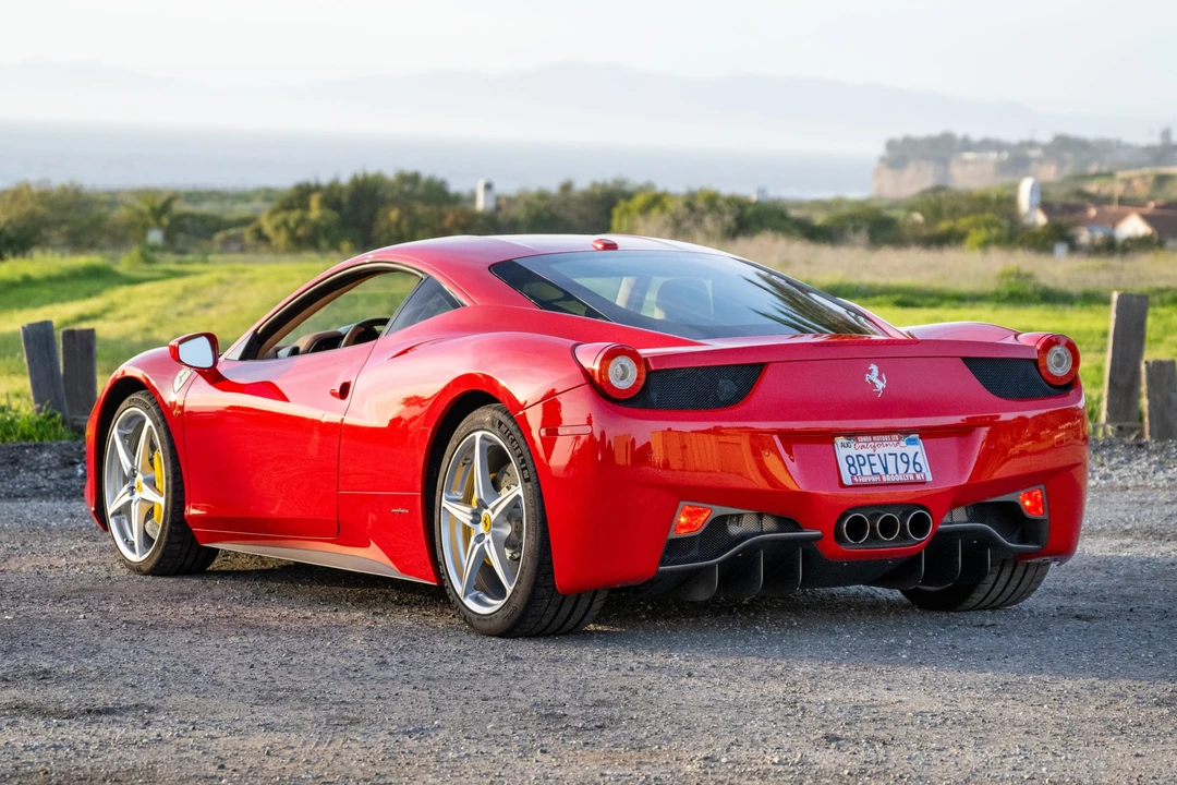 2010 Ferrari 458 Italia - Image 8 of 31