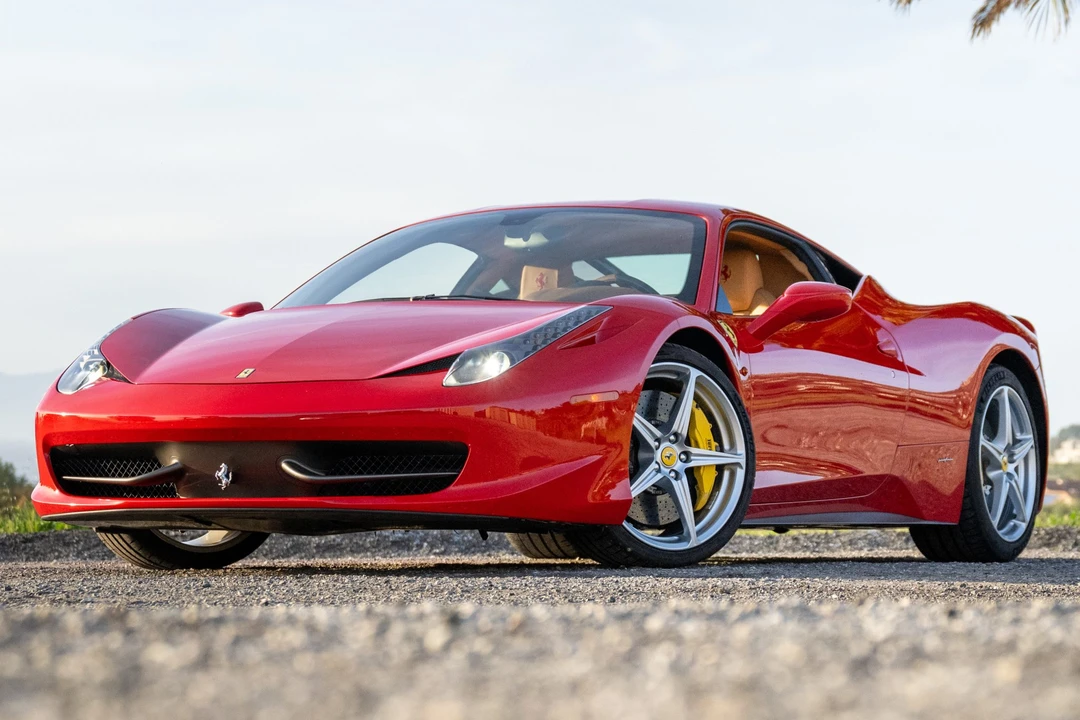 2010 Ferrari 458 Italia - Image 10 of 31