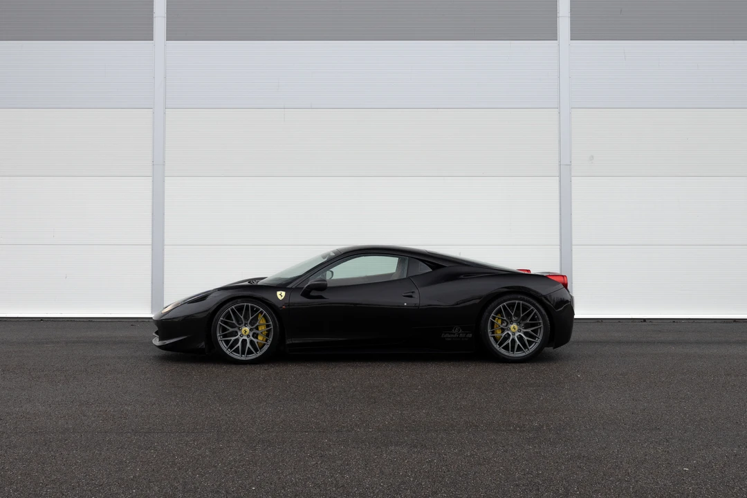 2010 Ferrari 458 Italia - Image 4 of 31