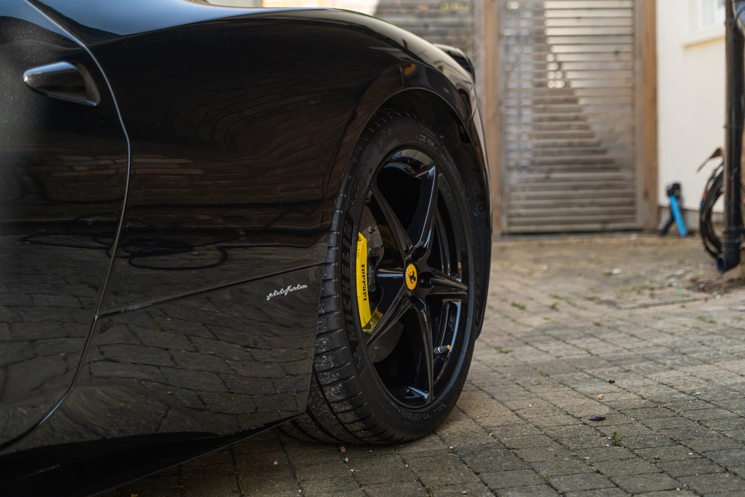 2010 Ferrari 458 Italia - Image 29 of 31