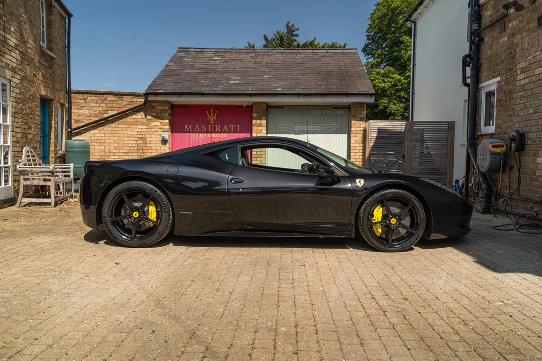 2010 Ferrari 458 Italia - Image 8 of 31