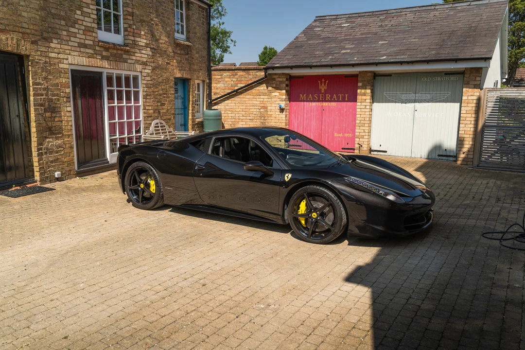 2010 Ferrari 458 Italia - Image 16 of 31