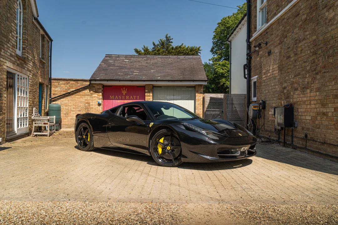 2010 Ferrari 458 Italia - Image 9 of 31
