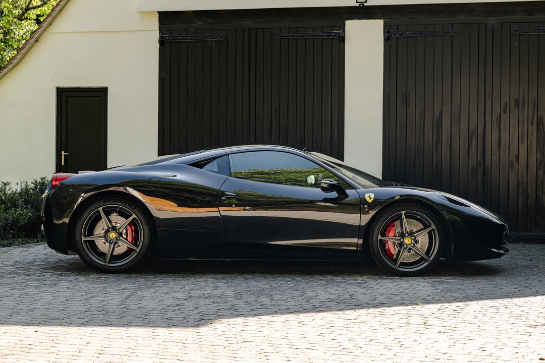 2010 Ferrari 458 Italia - Image 8 of 31