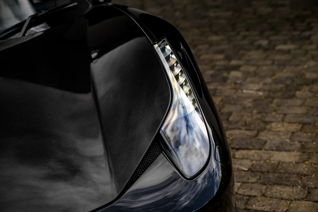 2010 Ferrari 458 Italia - Image 14 of 31