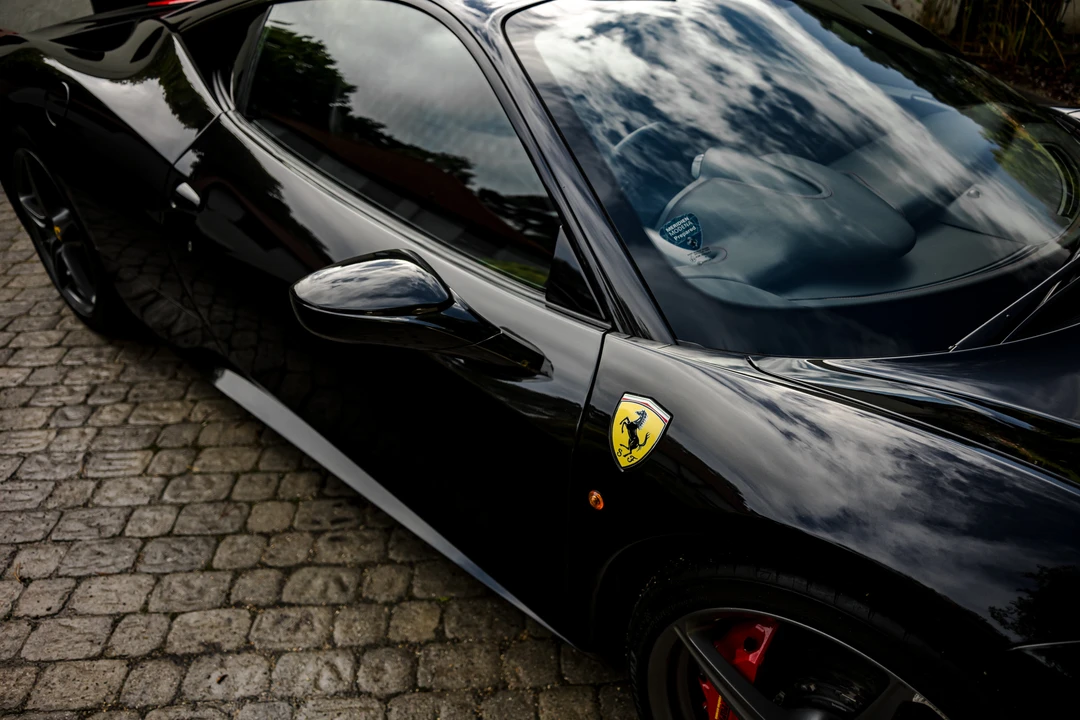 2010 Ferrari 458 Italia - Image 18 of 31