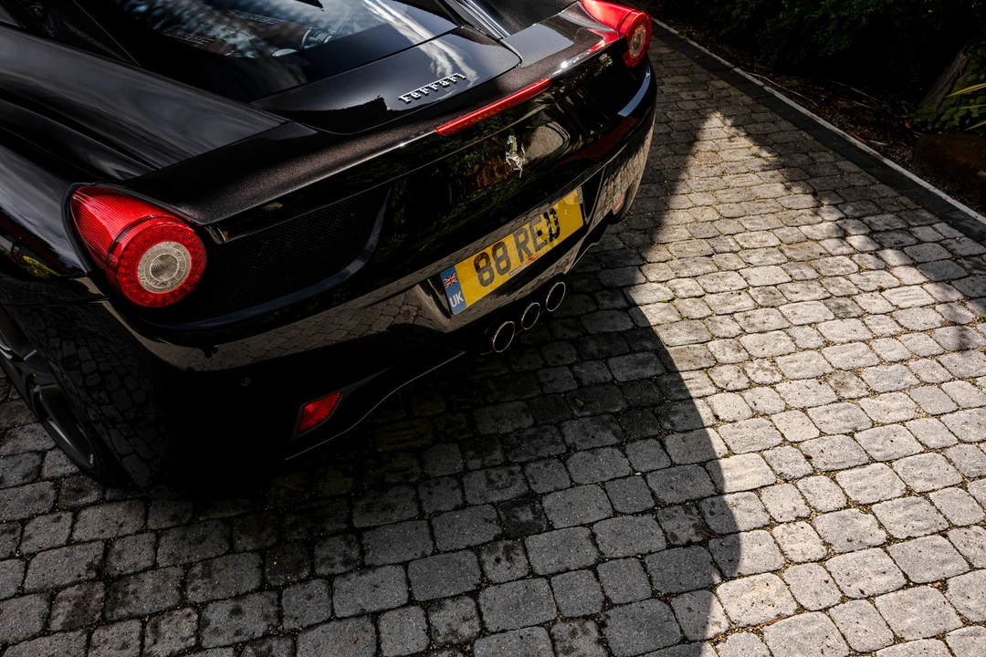 2010 Ferrari 458 Italia - Image 28 of 31