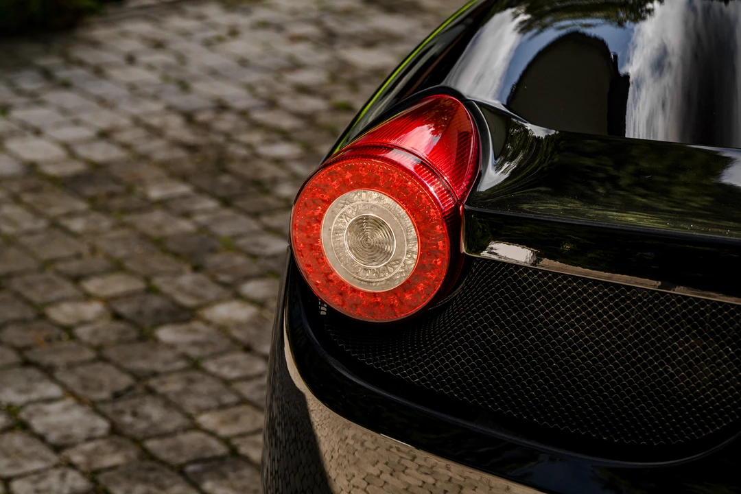 2010 Ferrari 458 Italia - Image 30 of 31