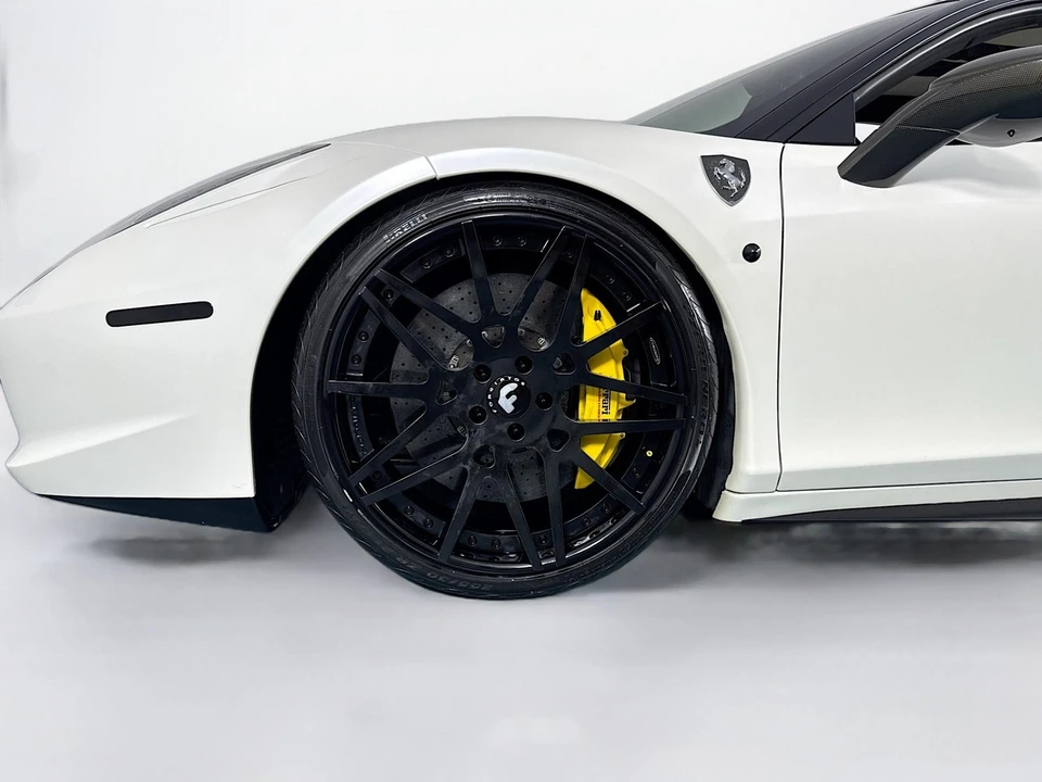 2010 Ferrari 458 Italia - Image 27 of 31