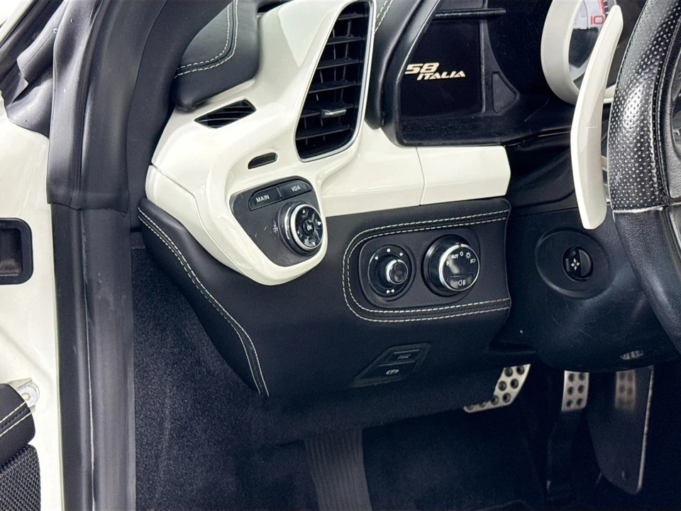2010 Ferrari 458 Italia - Image 20 of 31
