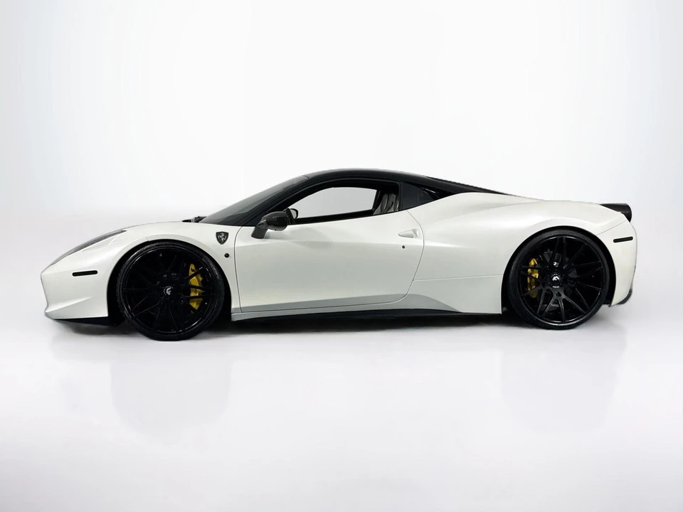 2010 Ferrari 458 Italia - Image 17 of 31