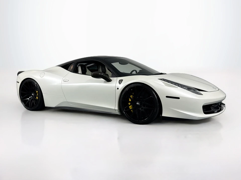 2010 Ferrari 458 Italia - Image 3 of 31
