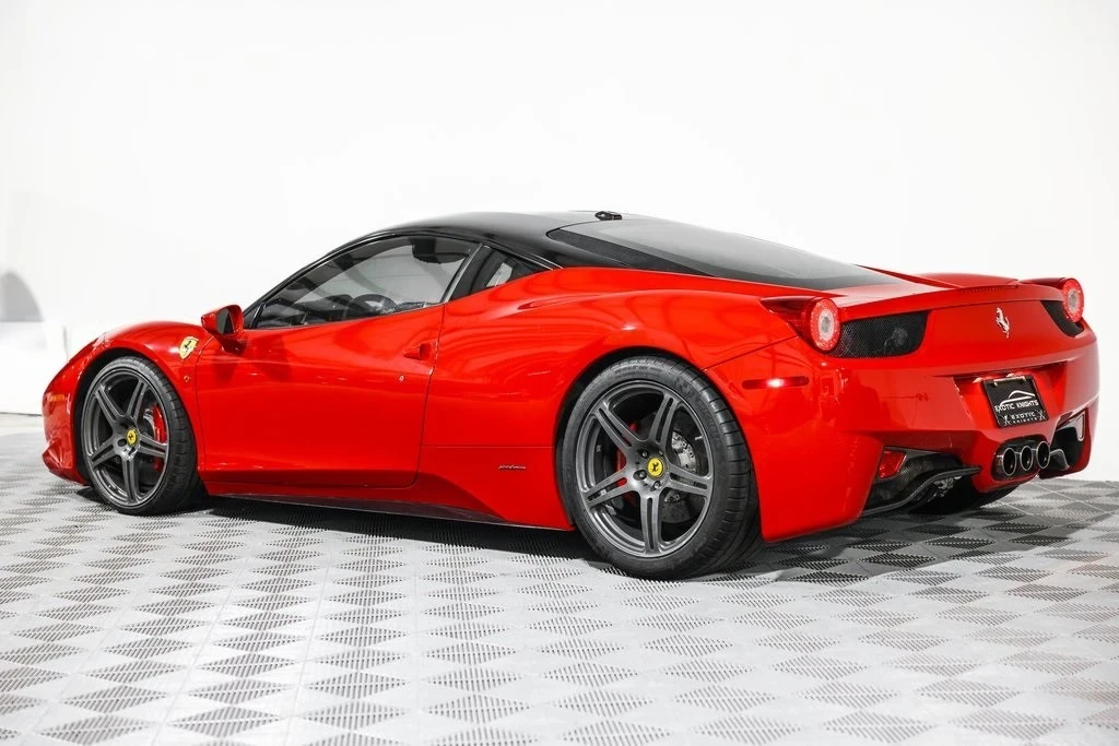 2010 Ferrari 458 Italia - Image 14 of 21