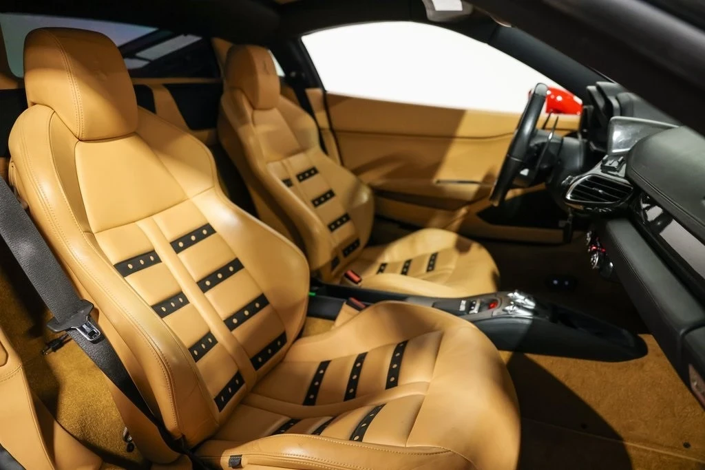 2010 Ferrari 458 Italia - Image 17 of 21