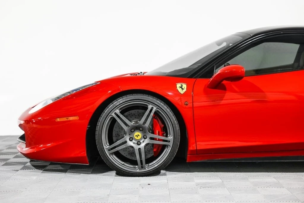 2010 Ferrari 458 Italia - Image 12 of 21