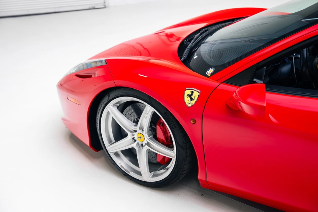 2010 Ferrari 458 Italia - Image 17 of 21