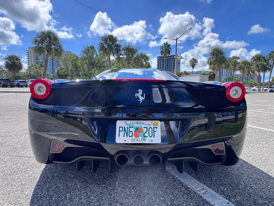 2010 Ferrari 458 Italia - Image 9 of 19