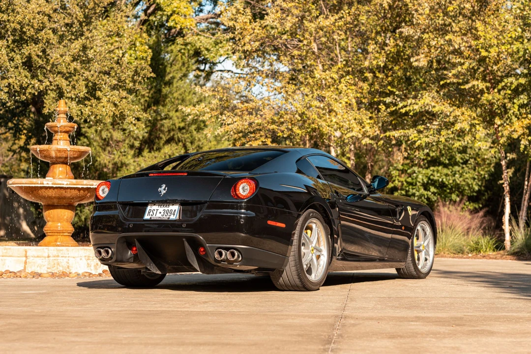 2010 Ferrari 599 GTB Fiorano - Image 19 of 31