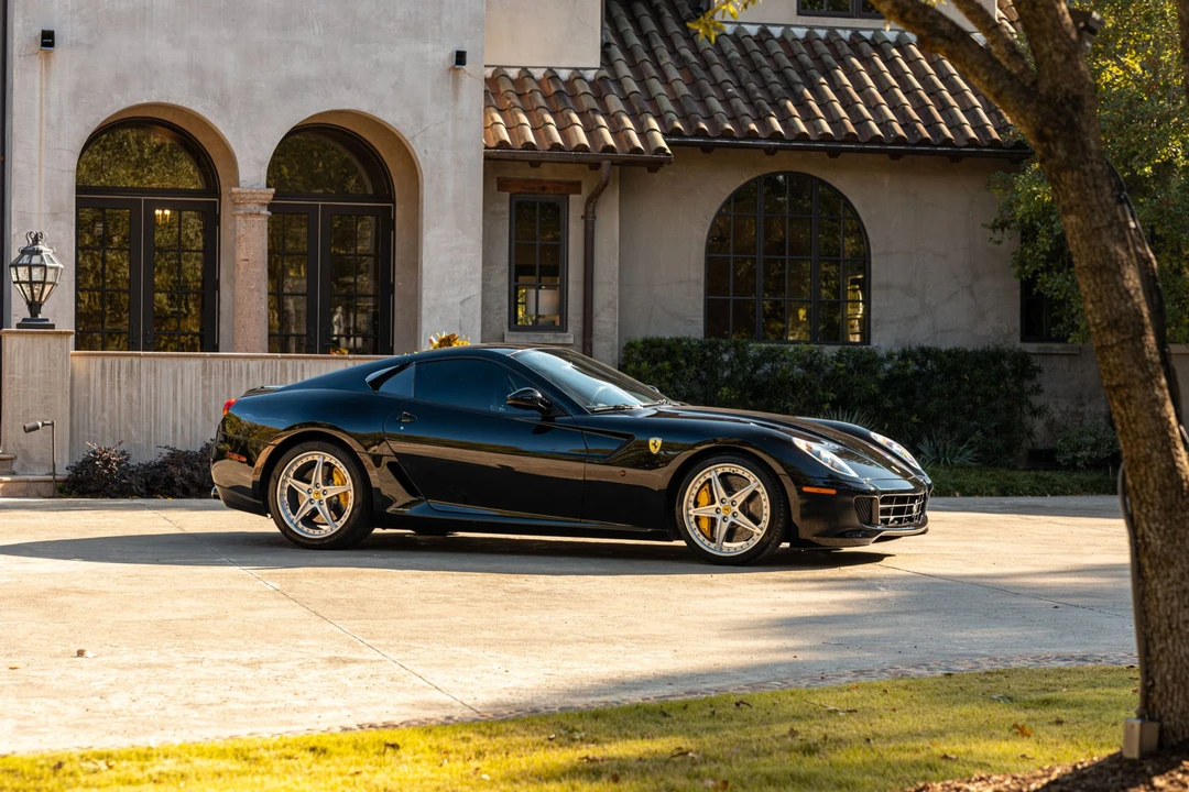2010 Ferrari 599 GTB Fiorano - Image 25 of 31