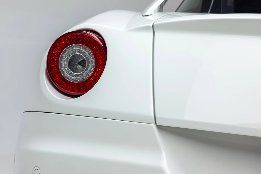 2010 Ferrari 599 GTB Fiorano - Image 21 of 31