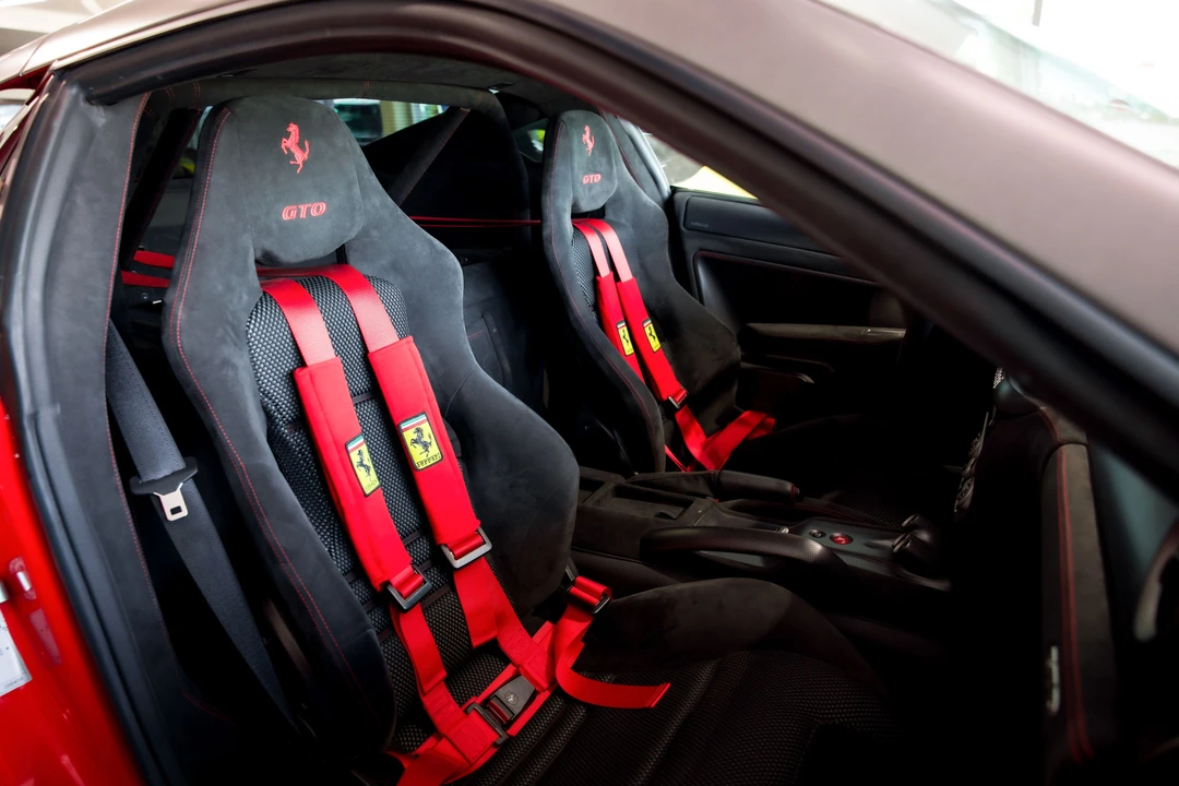2010 Ferrari 599 GTO - Image 17 of 31