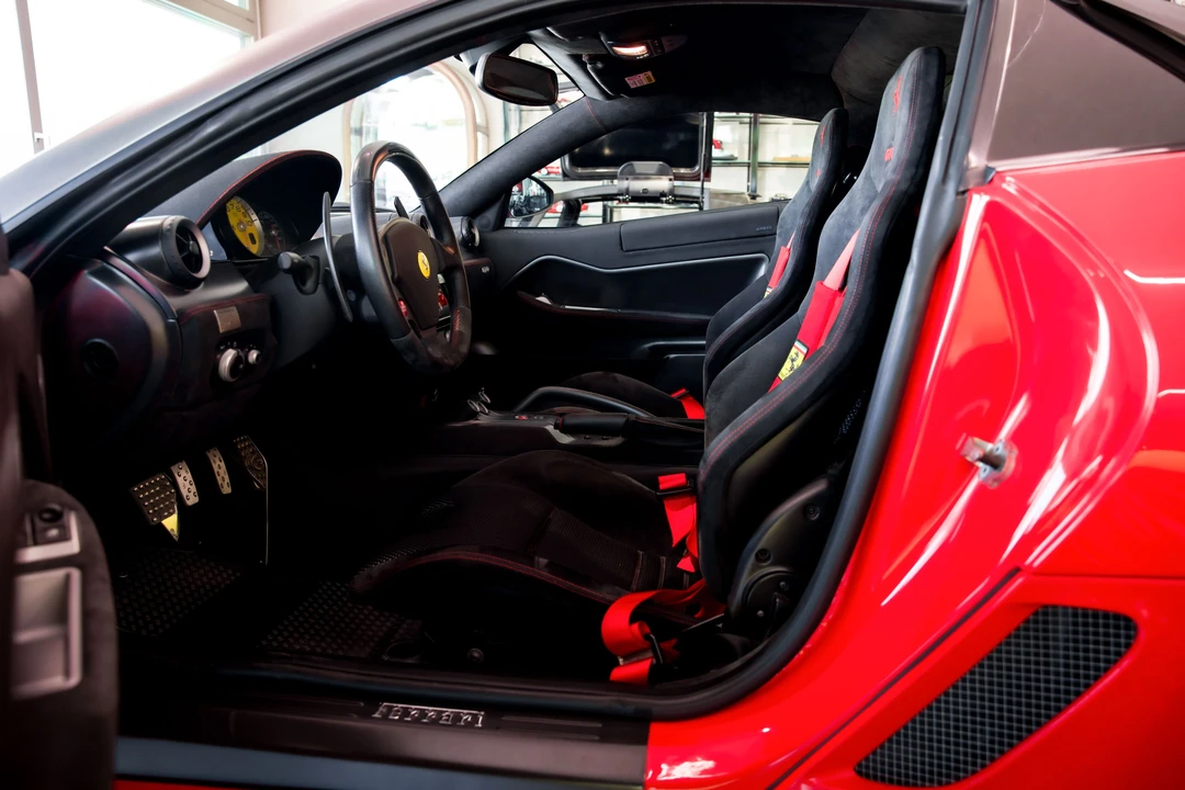 2010 Ferrari 599 GTO - Image 21 of 31