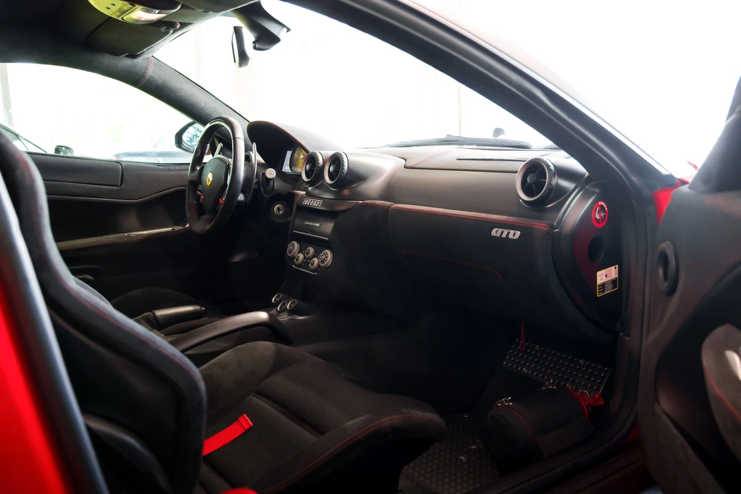 2010 Ferrari 599 GTO - Image 19 of 31