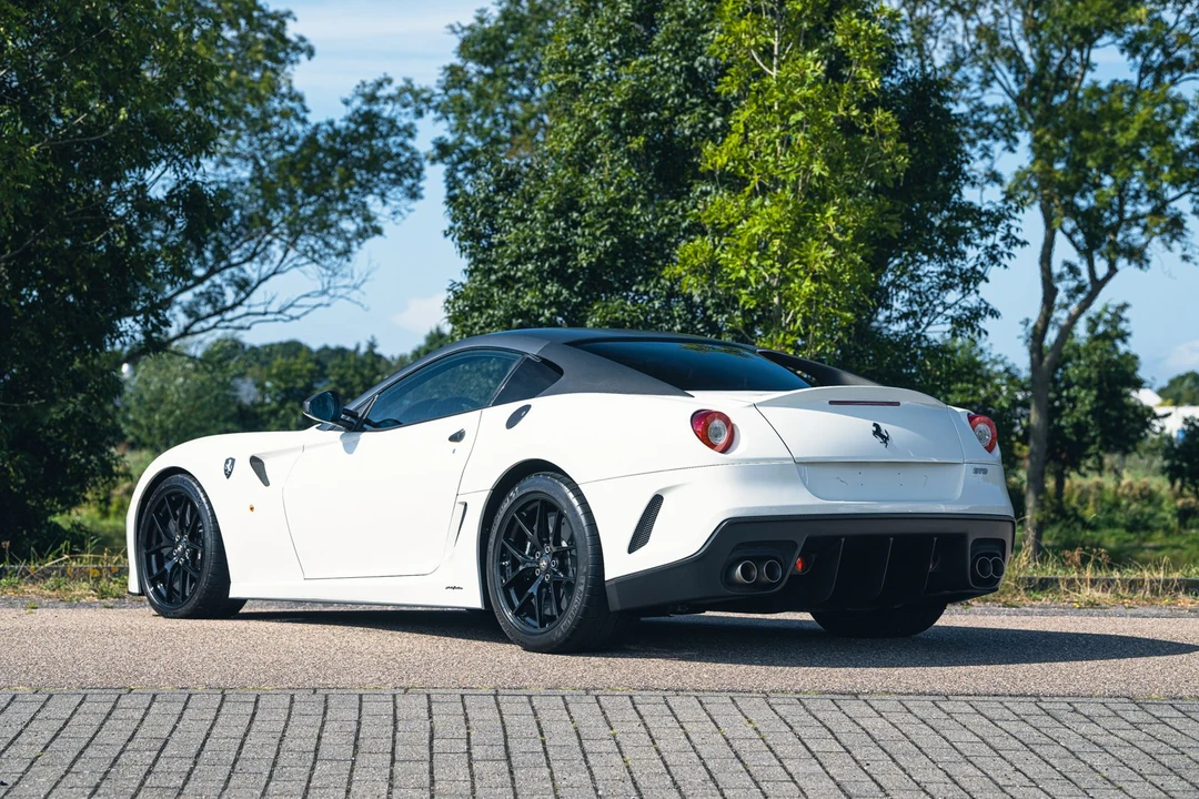 2010 Ferrari 599 GTO - Image 7 of 31