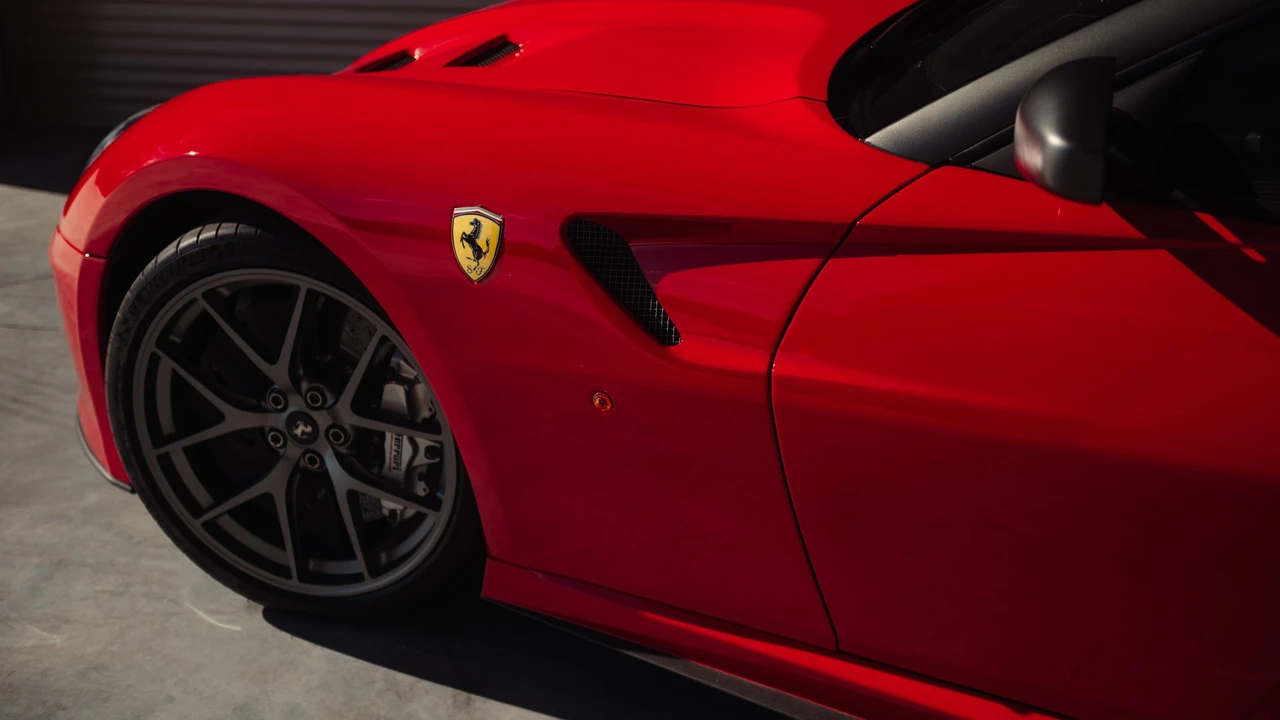 2010 Ferrari 599 GTO - Image 7 of 31