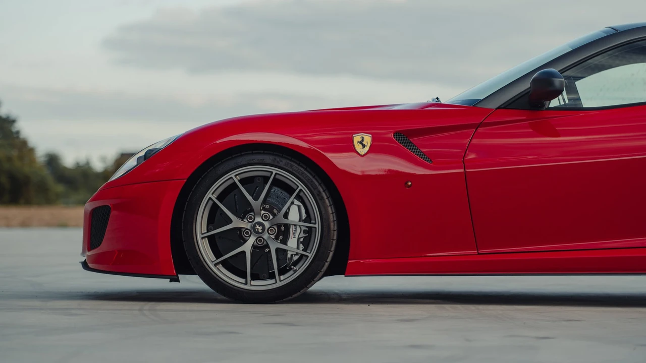 2010 Ferrari 599 GTO - Image 22 of 31