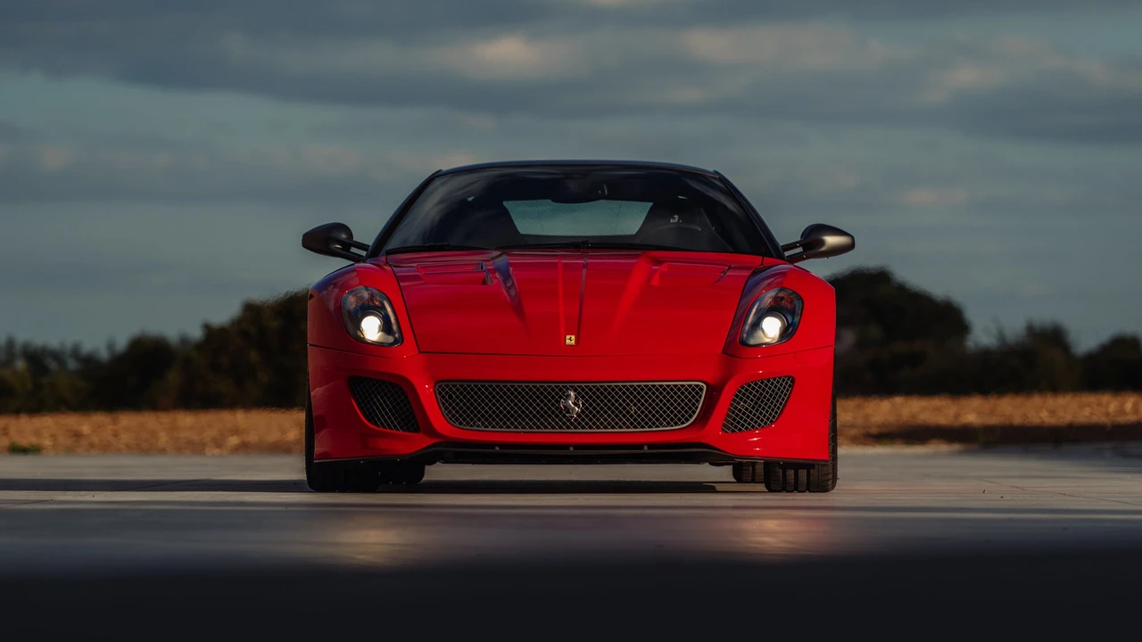 2010 Ferrari 599 GTO - Image 18 of 31