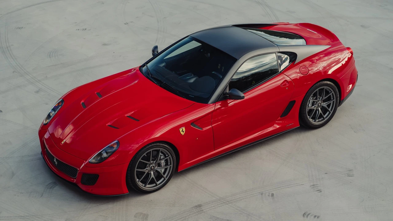 2010 Ferrari 599 GTO - Image 4 of 31