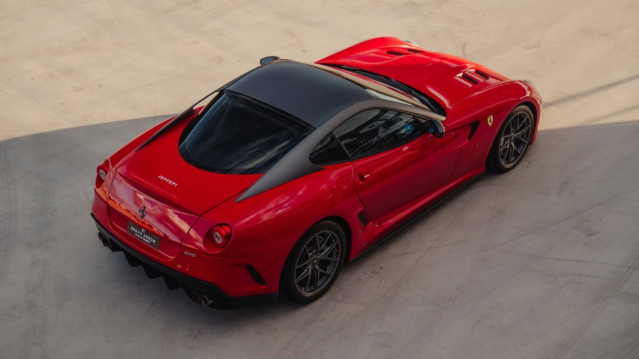 2010 Ferrari 599 GTO - Image 21 of 31