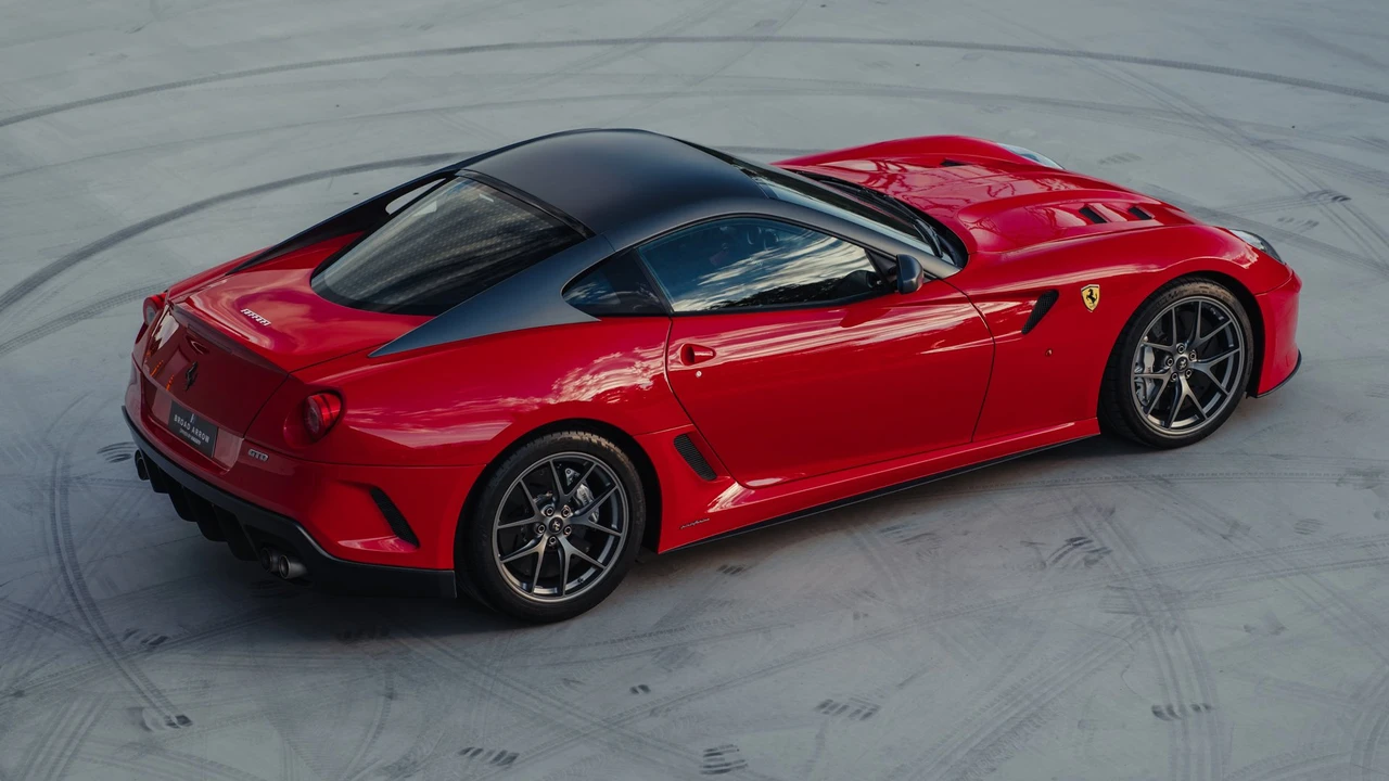 2010 Ferrari 599 GTO - Image 2 of 31