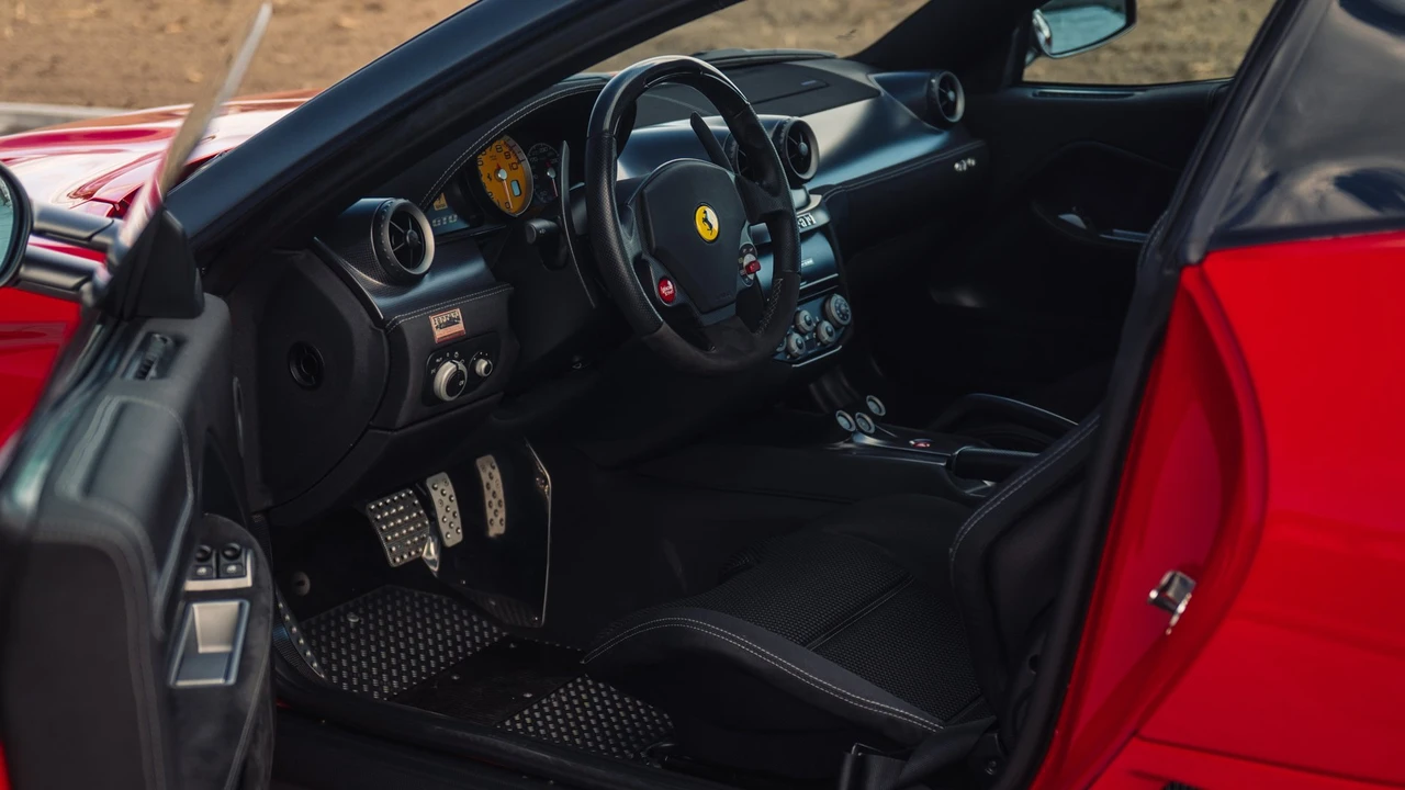 2010 Ferrari 599 GTO - Image 8 of 31