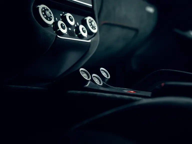 2010 Ferrari 599 GTO - Image 19 of 31