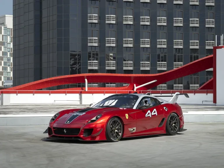 2010 Ferrari 599XX - Image 2 of 31