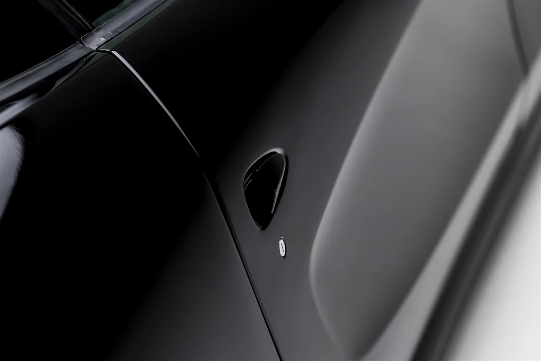 2010 Ferrari 612 - Image 28 of 31